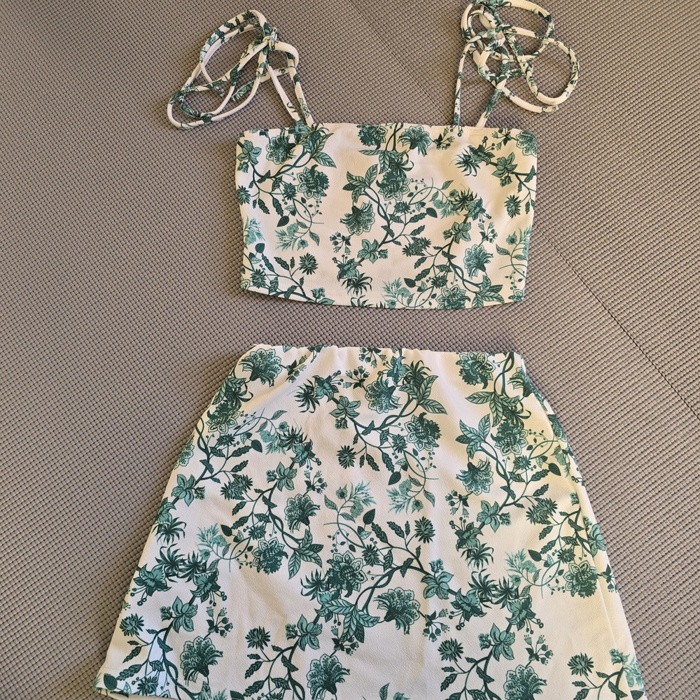 Floral Crop Top and Skirt Set